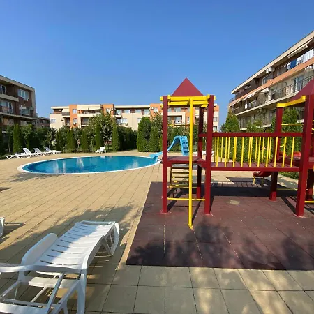 Daire Apartman Cajka Sveti Vlas *